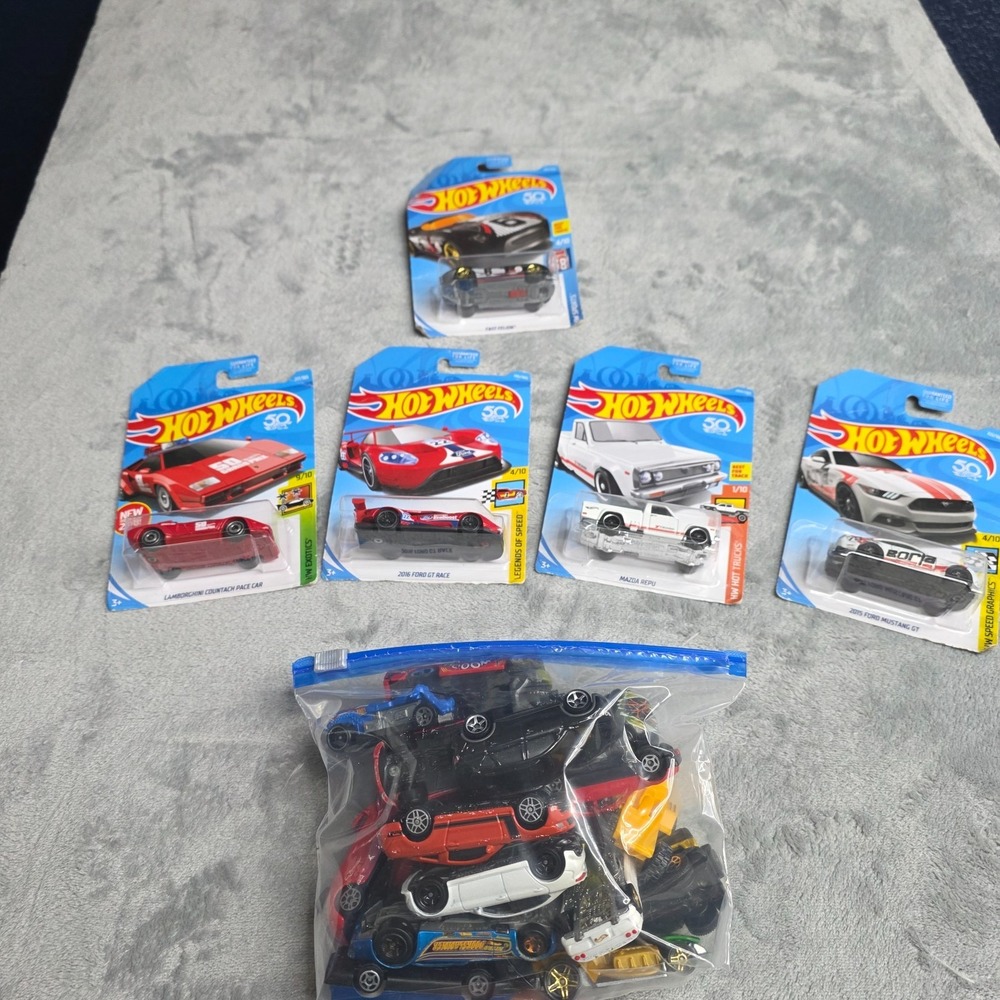 Mixed Lot Hotwheels And Matchbox Cars Loose And Packaged-2lbs